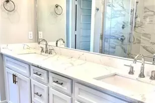 803 Thornton Rd, Houston, TX 77018 - Photo 11