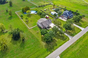2819 Pearce Meadow, Rosharon, TX 77583 - Photo 5