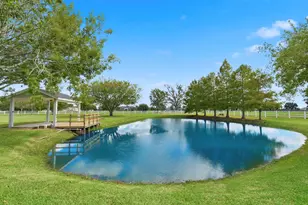 2819 Pearce Meadow, Rosharon, TX 77583 - Photo 3