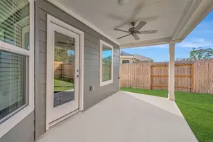 22439 Douglas Ct, New Caney, TX 77357 - Photo 9