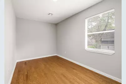 903 Crossroads Drive, Houston, TX 77079 - Photo 37