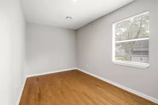 903 Crossroads Dr, Houston, TX 77079 - Photo 37