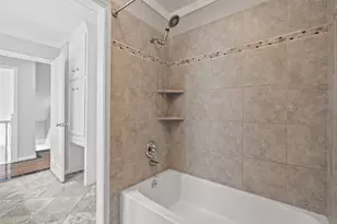 903 Crossroads Dr, Houston, TX 77079 - Photo 27