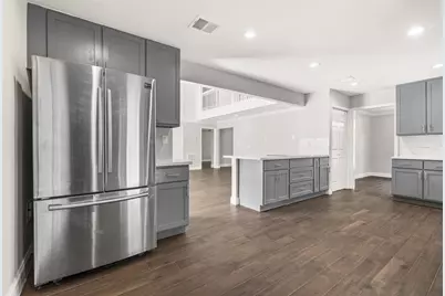 903 Crossroads Drive, Houston, TX 77079 - Photo 17