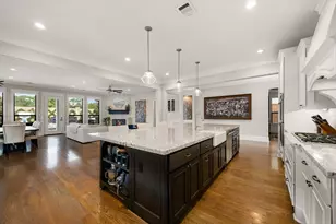 1847 Candlelight Pl Dr, Houston, TX 77018 - Photo 15