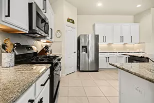 135 Rio Grande Dr, Baytown, TX 77523 - Photo 15