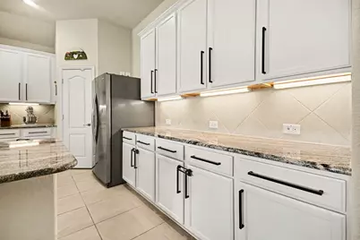 135 Rio Grande Drive, Baytown, TX 77523 - Photo 9