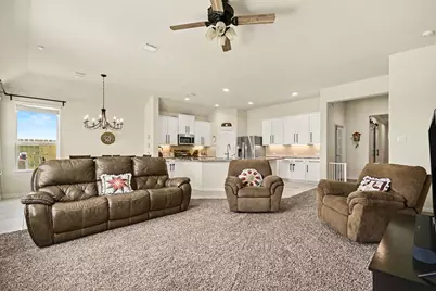 135 Rio Grande Drive, Baytown, TX 77523 - Photo 9