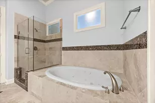 119 Dennis St, Houston, TX 77006 - Photo 19