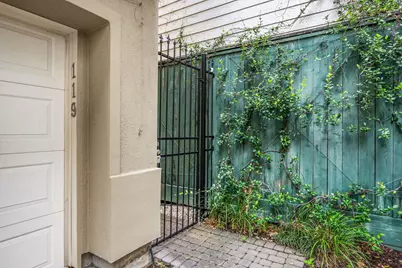 119 Dennis Street, Houston, TX 77006 - Photo 31