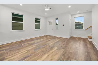 7818 Hanfro Lane #A/B, Houston, TX 77088 - Photo 5