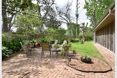 904 Winston Drive, Richmond, TX 77469 - Photo 9