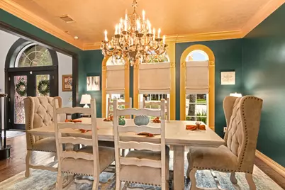 1215 Maple Bough Court, Sugar Land, TX 77479 - Photo 9