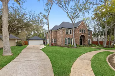 1215 Maple Bough Court, Sugar Land, TX 77479 - Photo 3
