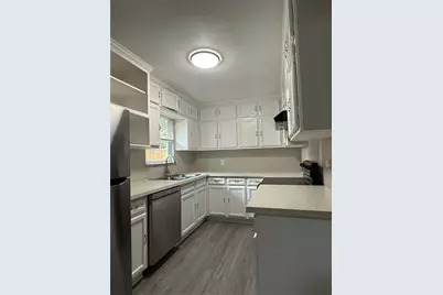 5109 Maywood Drive, Houston, TX 77053 - Photo 5