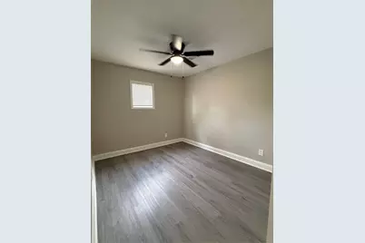 5109 Maywood Drive, Houston, TX 77053 - Photo 11