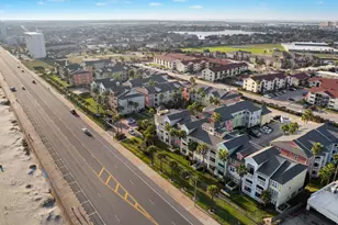 7000 Seawall Blvd, Galveston, TX 77551 - Photo 45