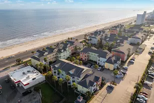 7000 Seawall Blvd, Galveston, TX 77551 - Photo 47