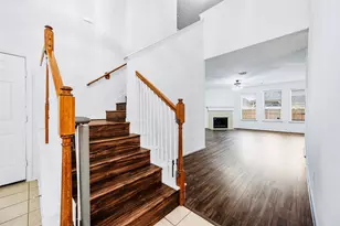 2032 Creek Shore Ln, Pearland, TX 77581 - Photo 5