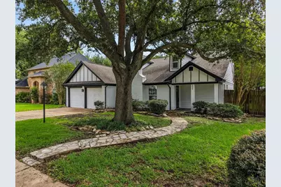 3907 Club Valley Drive, Houston, TX 77082 - Photo 3