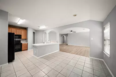 62 Rookwood Court, The Woodlands, TX 77382 - Photo 7