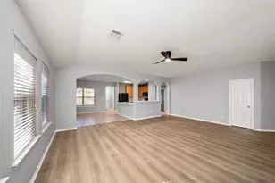 62 Rookwood Ct, The Woodlands, TX 77382 - Photo 5