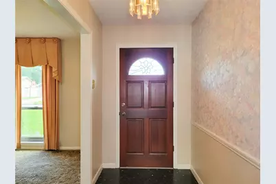 9202 Benning Drive, Houston, TX 77031 - Photo 5