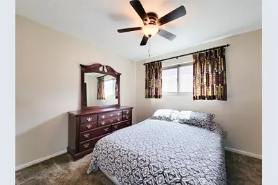 9202 Benning Drive, Houston, TX 77031 - Photo 27