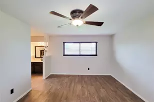 9202 Benning Dr, Houston, TX 77031 - Photo 31
