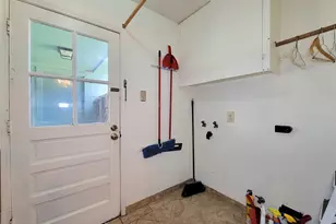 9202 Benning Dr, Houston, TX 77031 - Photo 37