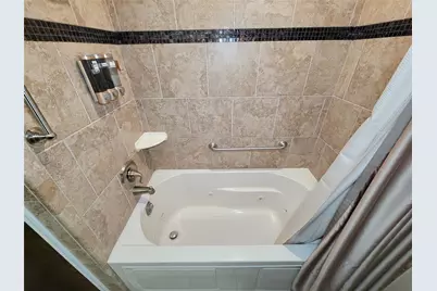 9202 Benning Drive, Houston, TX 77031 - Photo 29