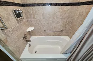 9202 Benning Dr, Houston, TX 77031 - Photo 29