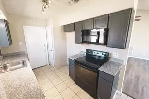 15822 Baybriar Dr, Houston, TX 77489 - Photo 5