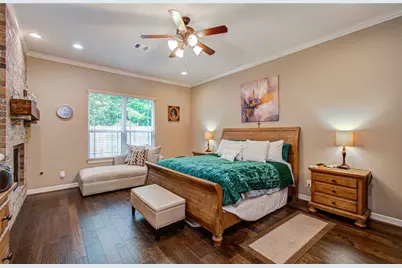314 Martin Luther King Street S, Ames, TX 77575 - Photo 15