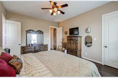 314 Martin Luther King Street S, Ames, TX 77575 - Photo 25