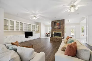 204 Duerr Dr, Bellville, TX 77418 - Photo 5