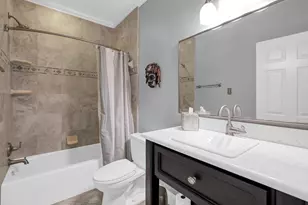 5450 John Dreaper Dr, Houston, TX 77056 - Photo 23