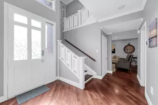 5450 John Dreaper Dr, Houston, TX 77056 - Photo 1