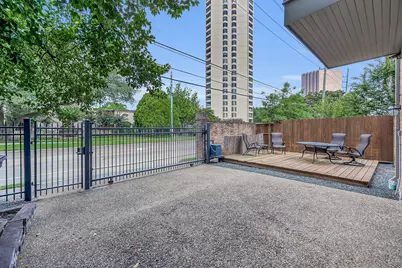 5450 John Dreaper Drive, Houston, TX 77056 - Photo 29