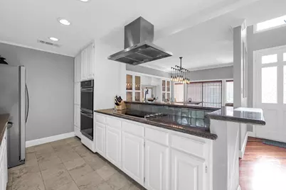 5450 John Dreaper Drive, Houston, TX 77056 - Photo 13