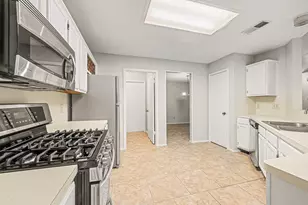 16315 Leamington Ln, Houston, TX 77095 - Photo 11