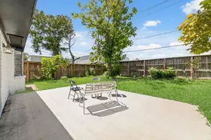 12018 Troulon Dr, Houston, TX 77072 - Photo 31