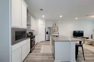 10415 Hadley Pk Trl, Houston, TX 77051 - Photo 5