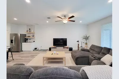 10415 Hadley Park Trail, Houston, TX 77051 - Photo 17