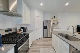 10415 Hadley Pk Trl, Houston, TX 77051 - Photo 11
