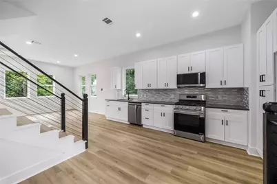 891 1/2 Lucky Street #C, Houston, TX 77088 - Photo 3