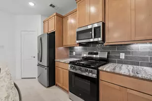 5267 Celestial Ct, Iowa Colony, TX 77583 - Photo 9