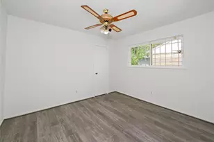 7122 Tanager St, Houston, TX 77074 - Photo 27