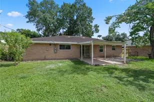 7122 Tanager St, Houston, TX 77074 - Photo 35