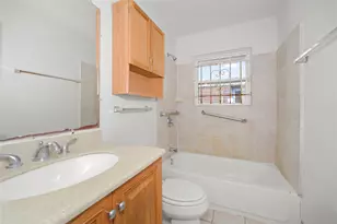 7122 Tanager St, Houston, TX 77074 - Photo 27